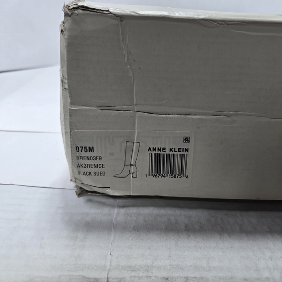 Anne Klein Bernice Black Suede Knee-High Riding Boots Women's Size 7 1/2 7.5 - Picture 13 of 13